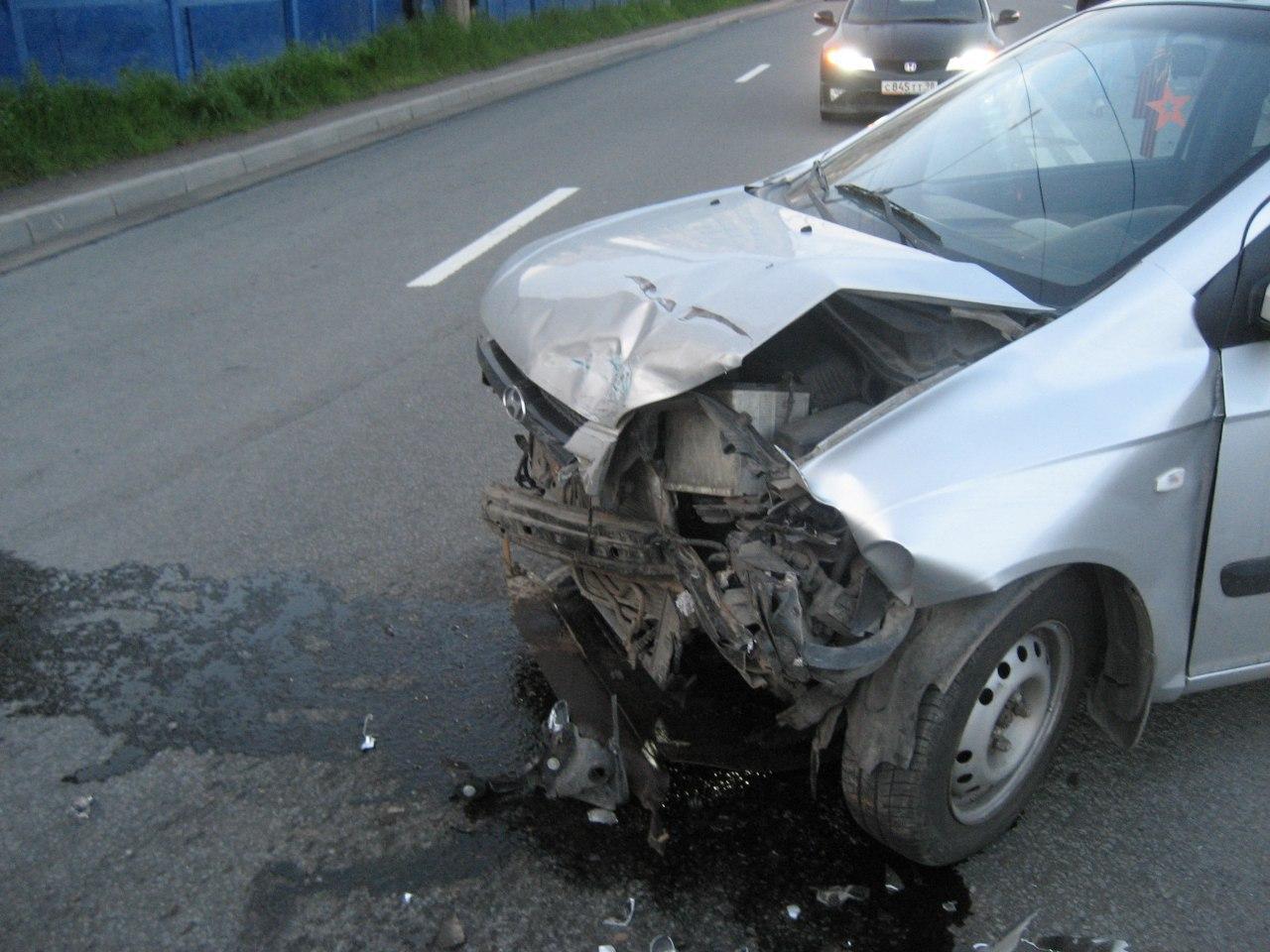 Hyundai Getz после приличного ДТП.